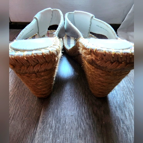 Burberry- Nova Check Thong Espadrille (White) - Picture 4 of 16